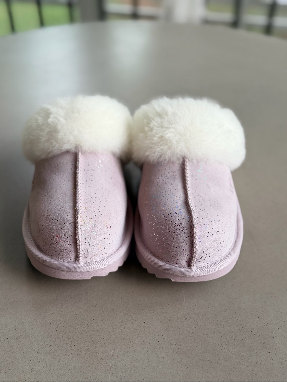 Ugg Women 5 Cozy Purple Faux Fur Lined Slippers with Glitter